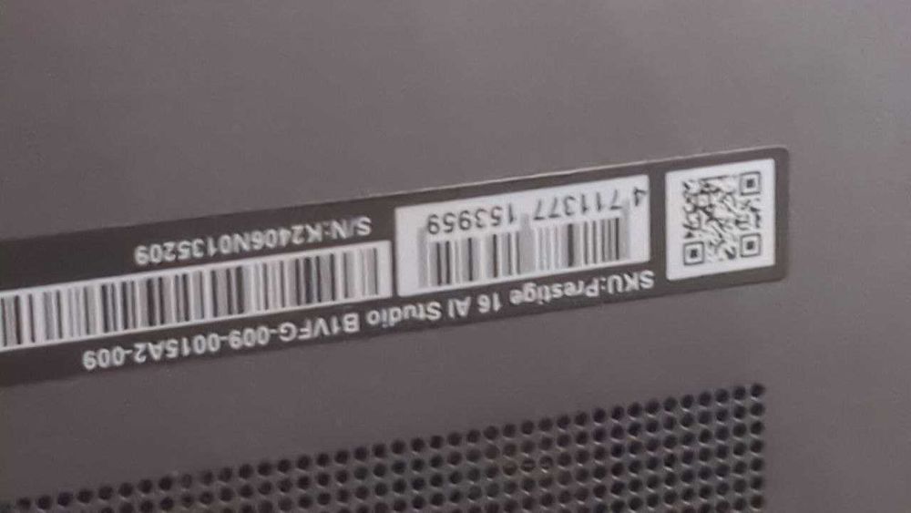 LG Gram 17" (2023) | i7-1360P | 32GB RAM | 2TB SSD | (teclado alemão)