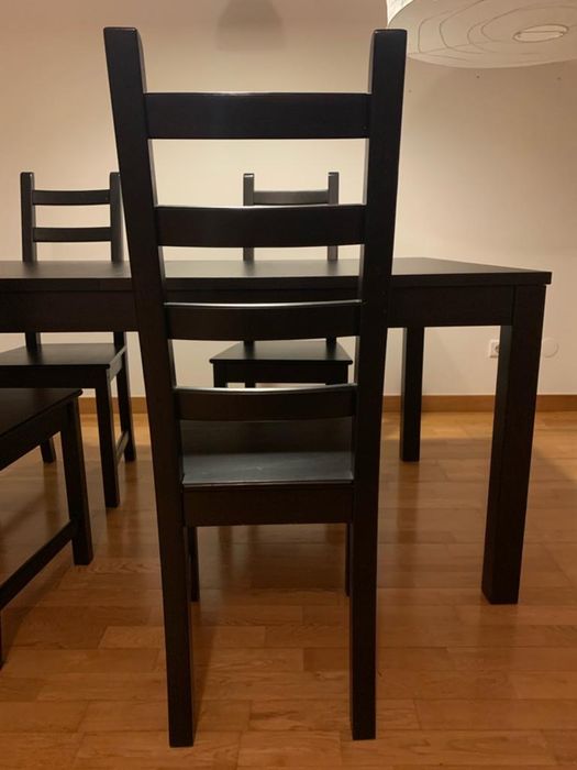 Mesa + 4 cadeiras ikea bjursta preto castanho