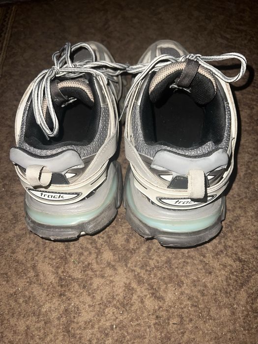 Balenciaga track 1