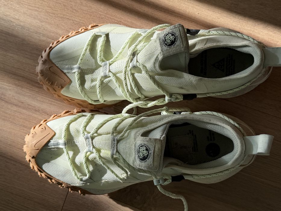 Кросівки чоловічі Nike Acg Mountain Fly Low Gtx Se Beige