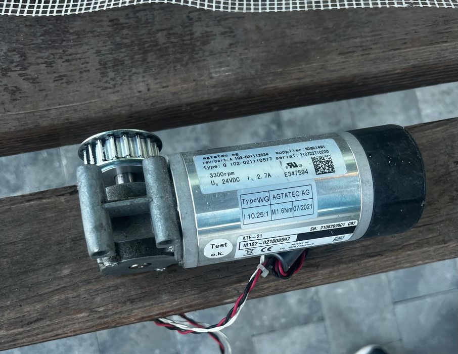 Продам мотор автоматичних  розсувних дверей б/у