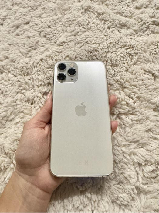 iPhone 11 Pro 256 GB – Como Novo | Com Acessórios