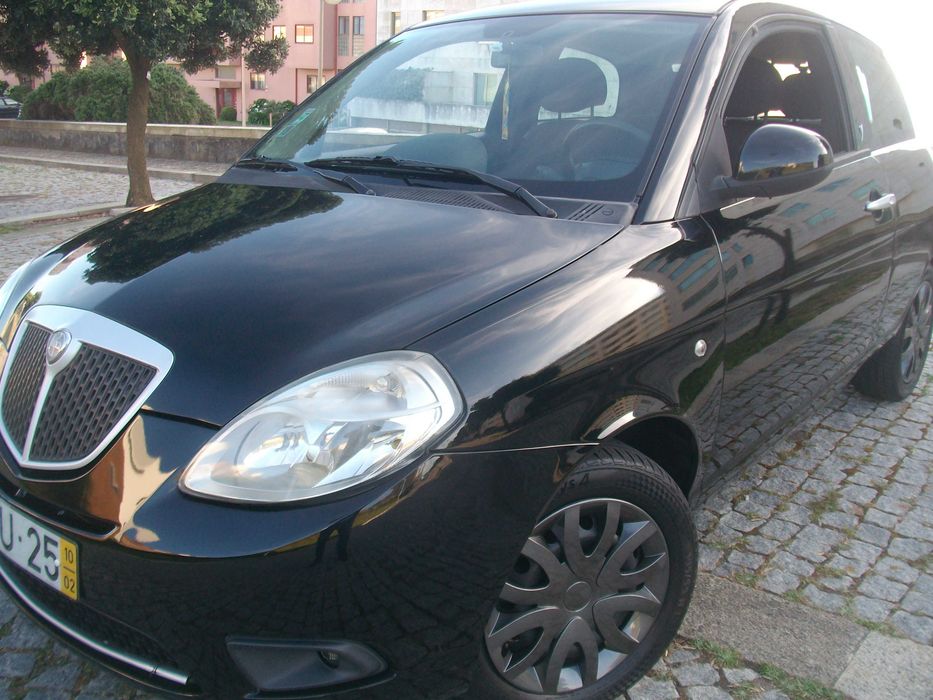Lancia Ypsilon 1.2  de 2010 Impecável