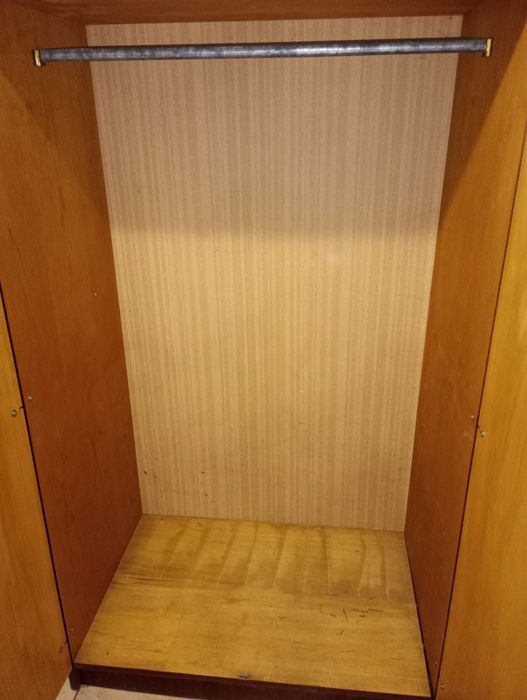 Szafa w dobrym stanie