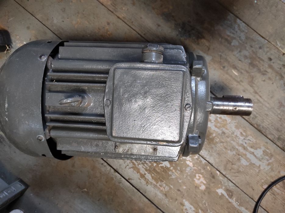 silnik 4kW 980 obr/min 400V