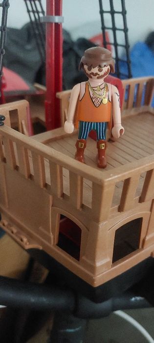 Barco pirata Playmobil