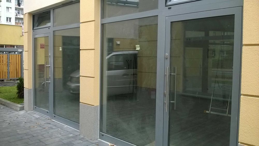 Lokal usługowy do wynajęcia w Legionowie