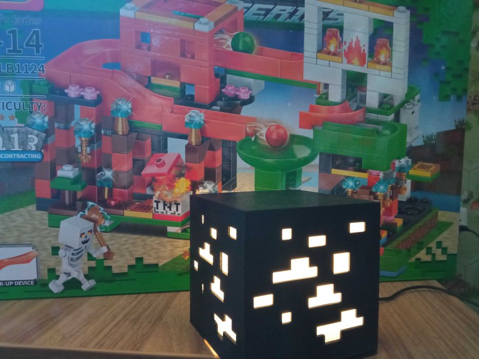 Світильник нічник Minecraft, череп, баранчик