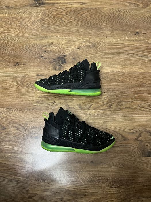 Баскетбольные Кроссовки Nike Lebron 18