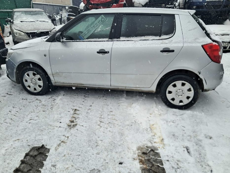 2009 Skoda Fabia II 1.2 6V CHFA 60 KM Silnik Skrzynia części