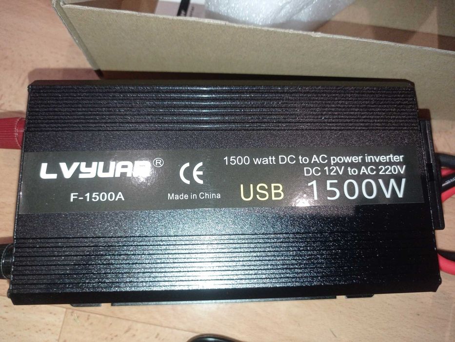Інвертор перетворювач напруги Lvyuan 1500W AC/DC 12V-220V