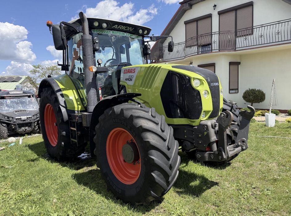 Claas Arion 630 Przedni podnośnik, super stan