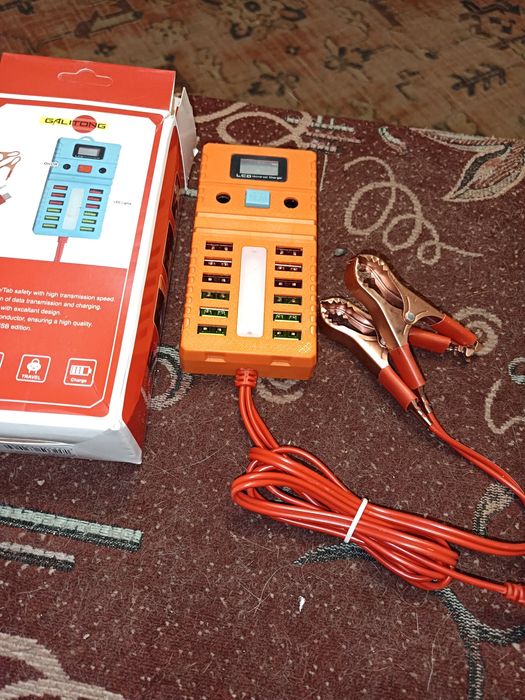 Зарядний багатофункціональний пристрій 18в1 м.JLTС060