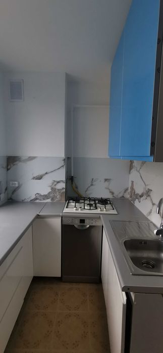 2 duże niezależne pokoje z widokiem na morze