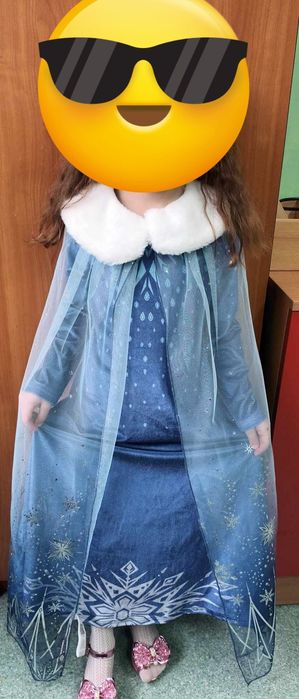 Sprzedam suknię elzy z peleryna stan bardzo dobry