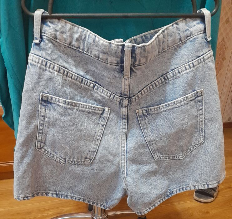 Шорты для девушки