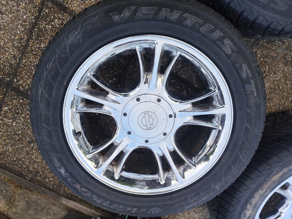 Ford F150 Expedition felgi chromowane 20x9 rozstaw 5x135