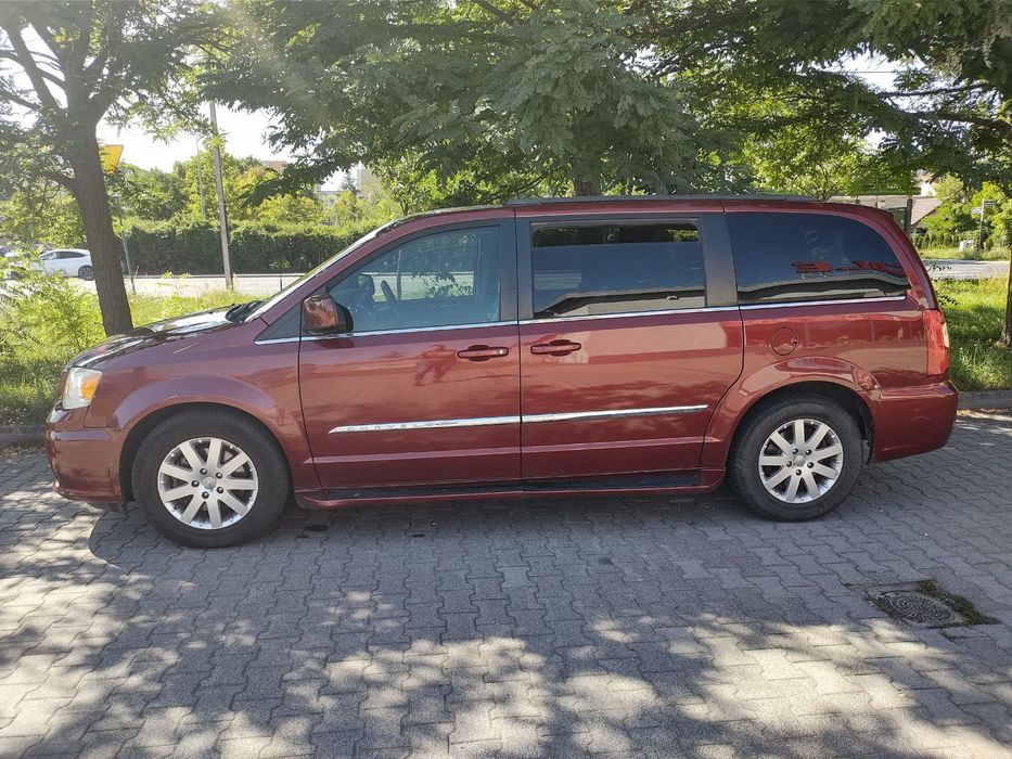 Chrysler Town & Country