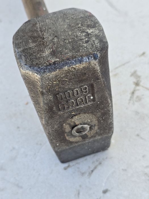 Młot ręczny stalowy 6 kg.