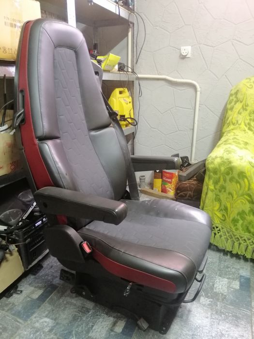 Volvo FH 13 пілот євро.5 6  шкіра рестова