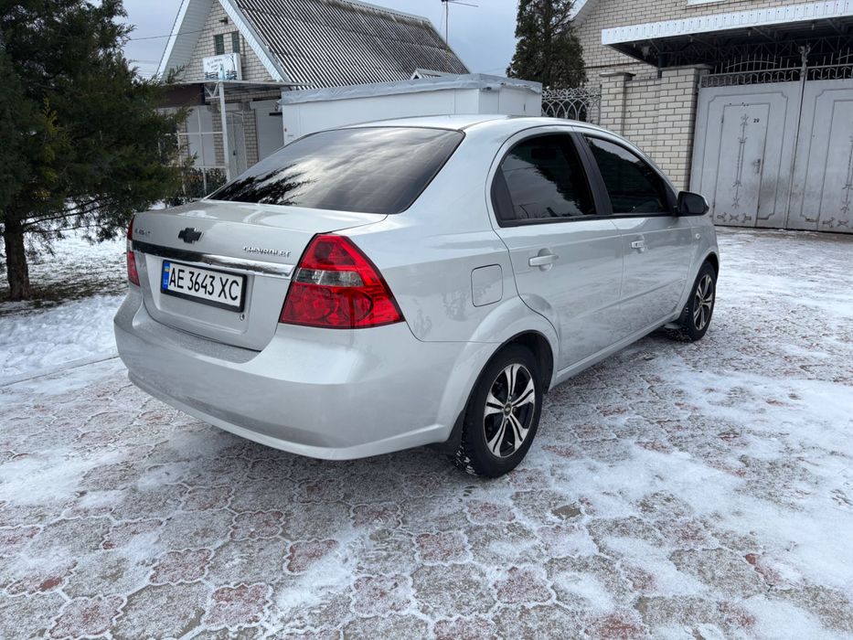 Chevrolet Aveo LT 2009 год