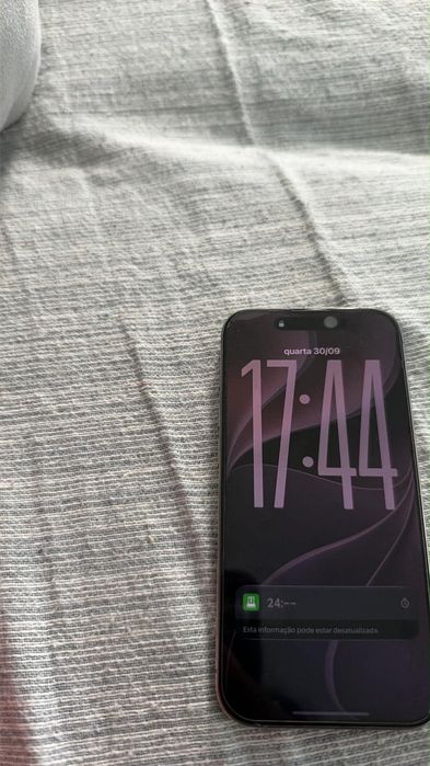 iPhone 15 pro 128 gb