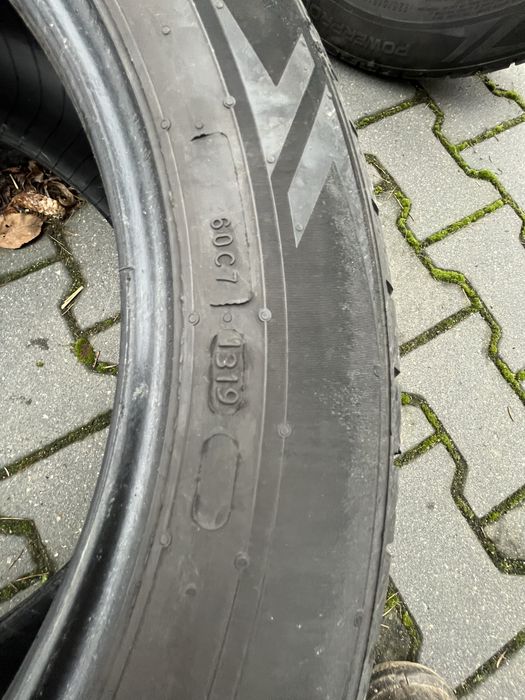 Opony letnie 225/55 17 bdb Nokian 4 sztuki