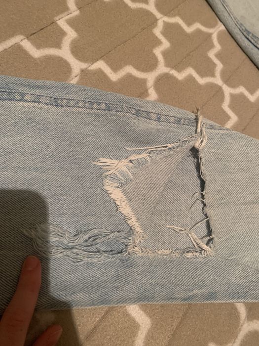 Джинсы Bershka 32 размер