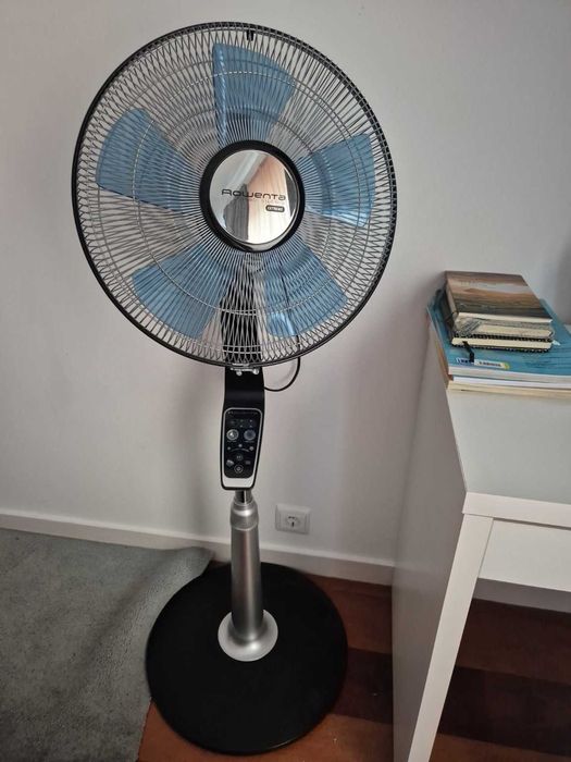 Ventoinha de pé Rowenta muito silenciosa (mudança)