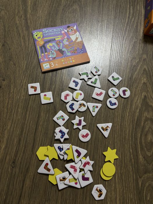 Djeco шкарпетковий монстр настільна гра