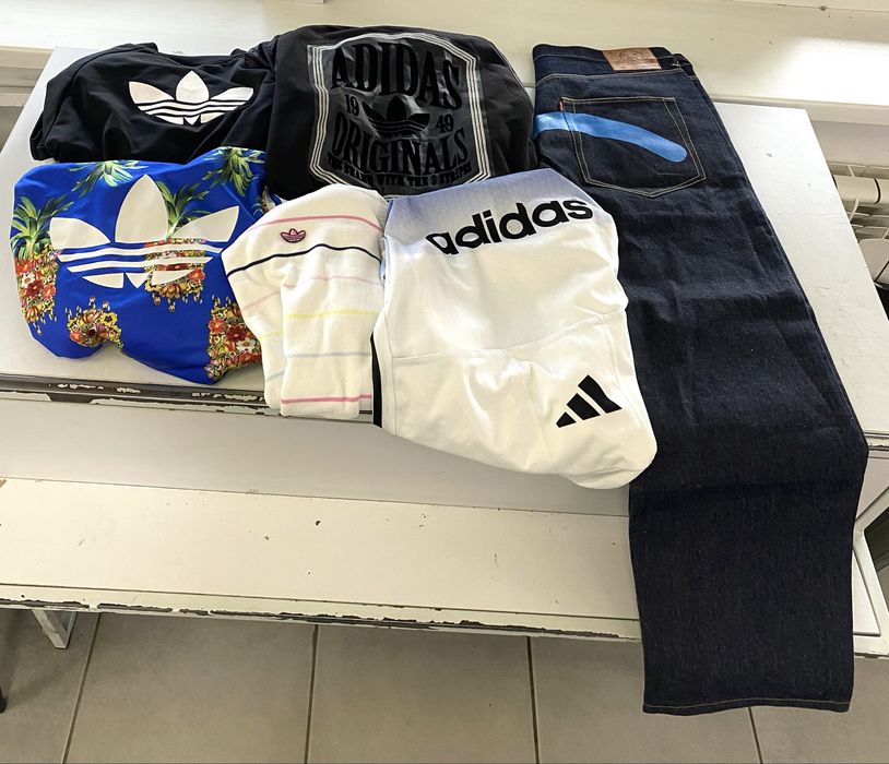 Костюм адидас кепка обей олимпийка y3 adidas  бейсболка brain dead панама obey зипка панамка carhartt wip пятипанелька wu tang поставка одягу nike acg