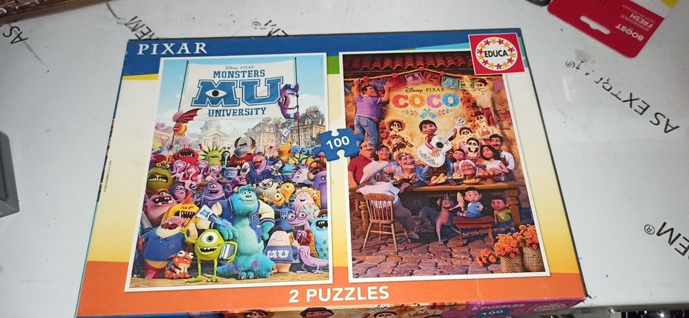 Vendo puzzles 2x50peças  Coco/Monsters Universidade