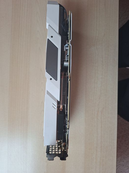 Gigabyte GeForce RTX 2070 SUPER Gaming OC White 8GB.