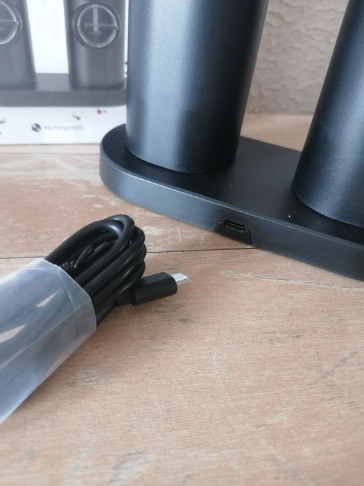 Набор электрических мельниц соль и перец.