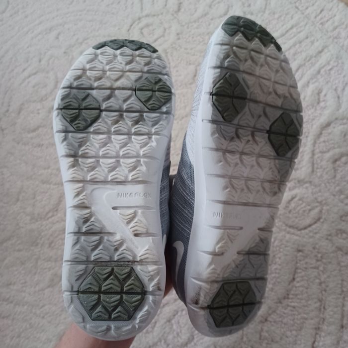 Nike flexi Adapt ultralekkie 38,5/24,5 cm