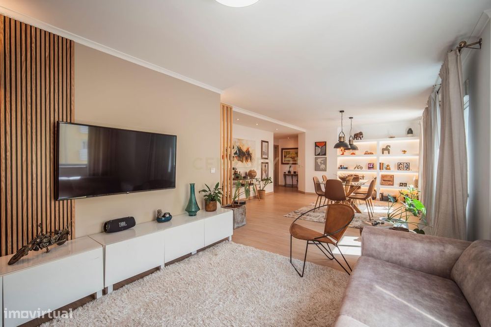 Apartamento T3 - São João do Estoril