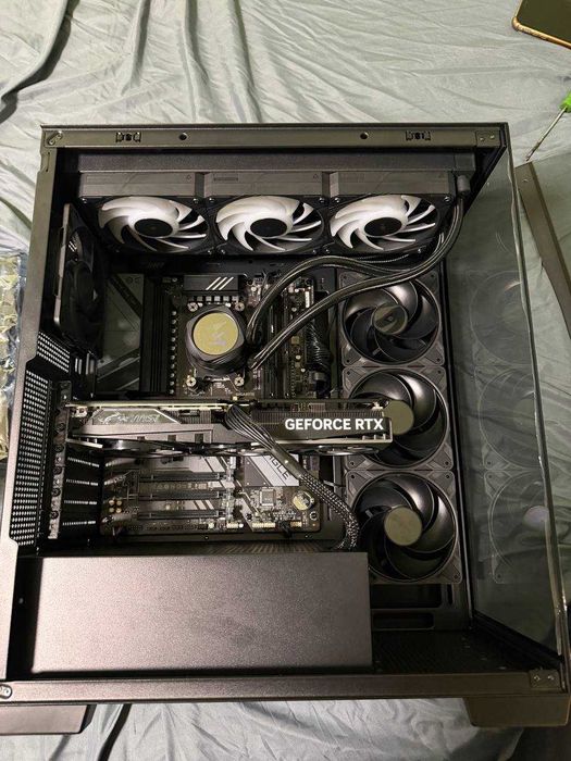 Sprzedam komputer ryzen 7 9800x3d + 4070 super