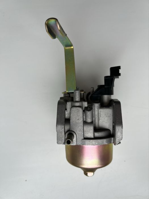 Карбюратори до гінераторів, також підходять до бензо-кос