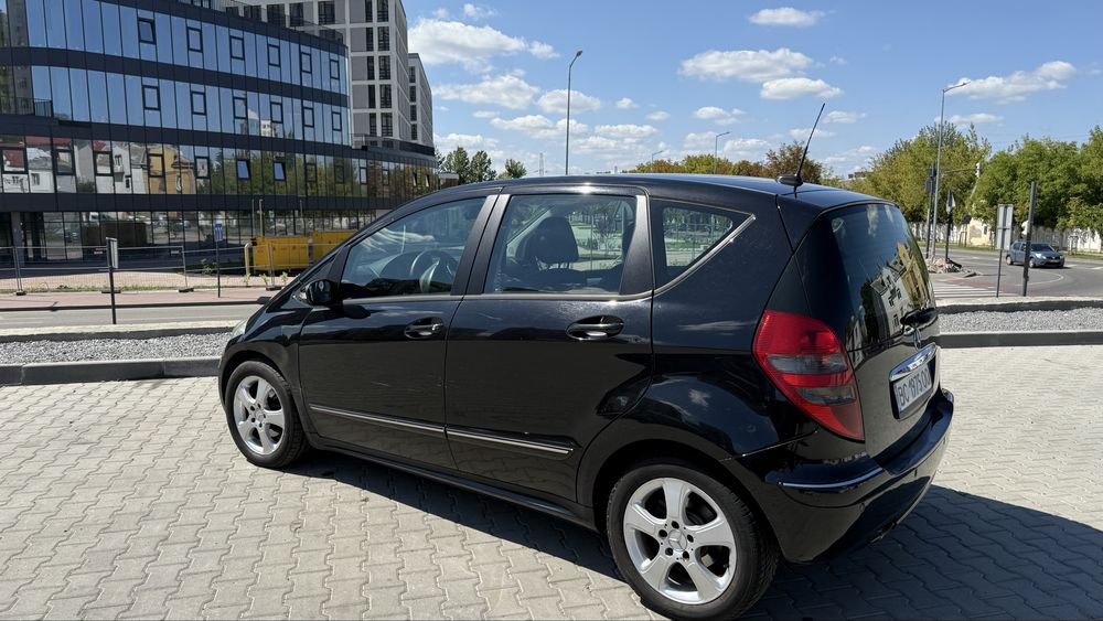 Продається автомобіль