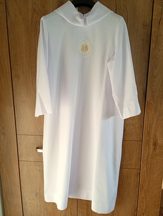 Alba komunijna chłopiec