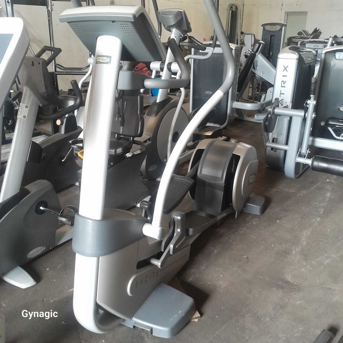 GYMAGIC-Elíptica TECHNOGYM EXCITE