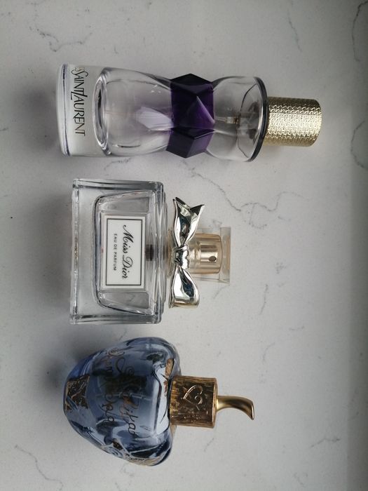 Puste orginalne flakony