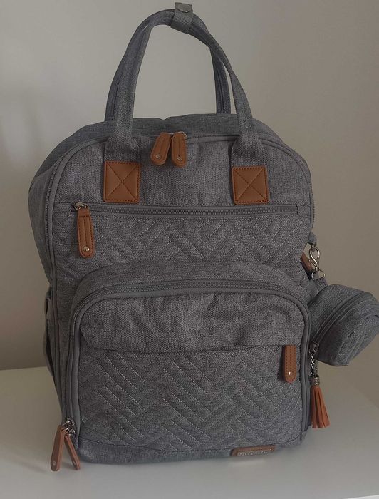 Mochila maternidade e porta documentos