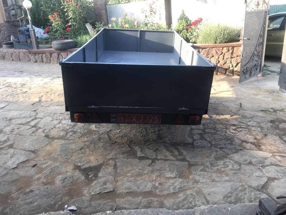 Продам Прицеп до буса мінівен або авто.