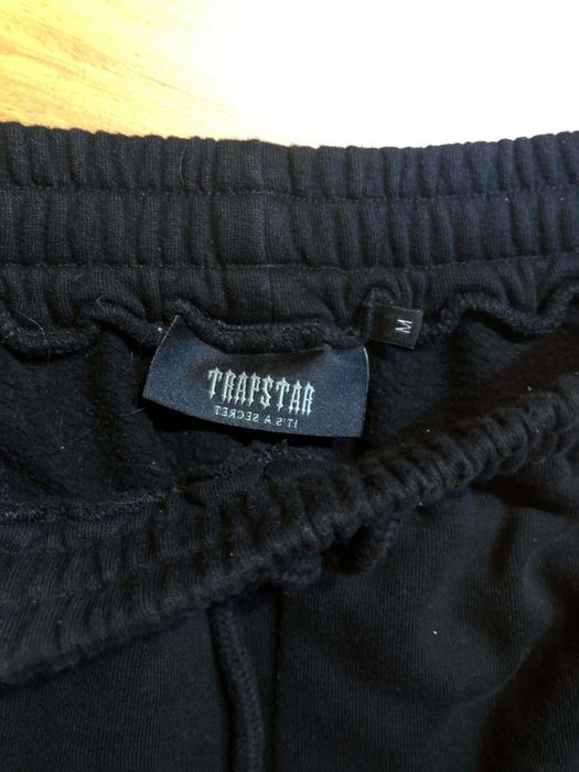 Set Trapstar Decoded camo blackout edition