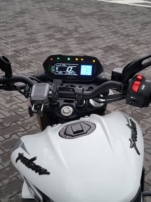 Bajaj pulsar ns 400z