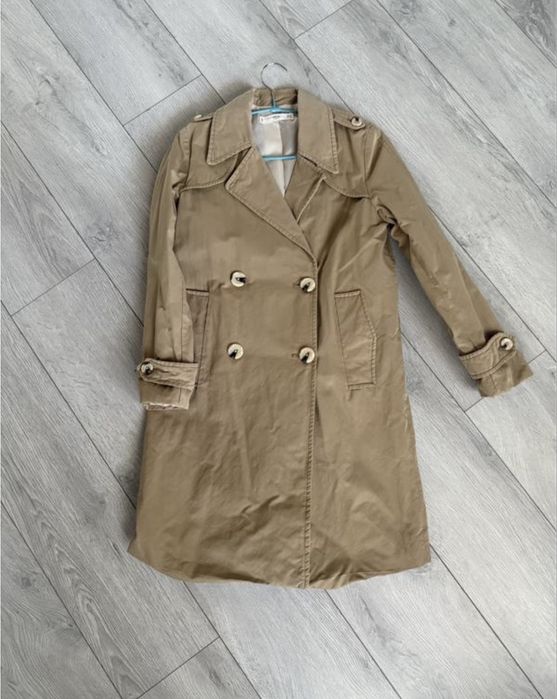 Плащ тренч trench doble botonada mango