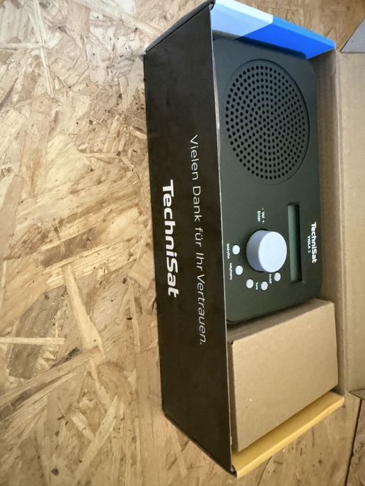 Radio cyfrowe TechniSat VIOLA 2 DAB+ / FM | Stan Idealny (Outlet)