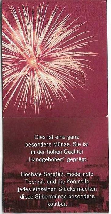 Áustria - - - 5 Euros - 2011 - - - "Pummerin Bell" - -  Moeda de Prata