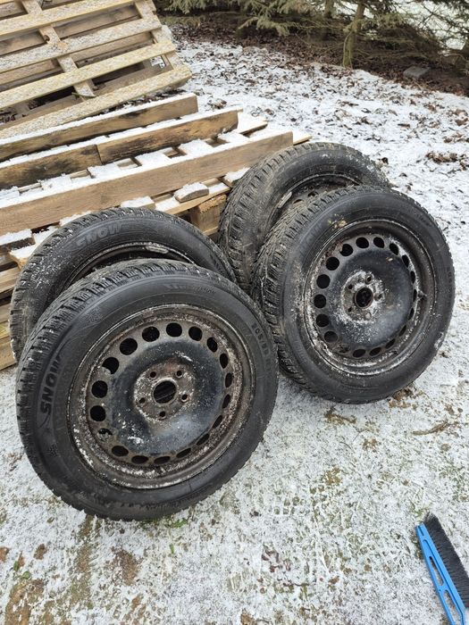 Koła stalowe zimowe Kormoran 205/55/16 VW passat B6